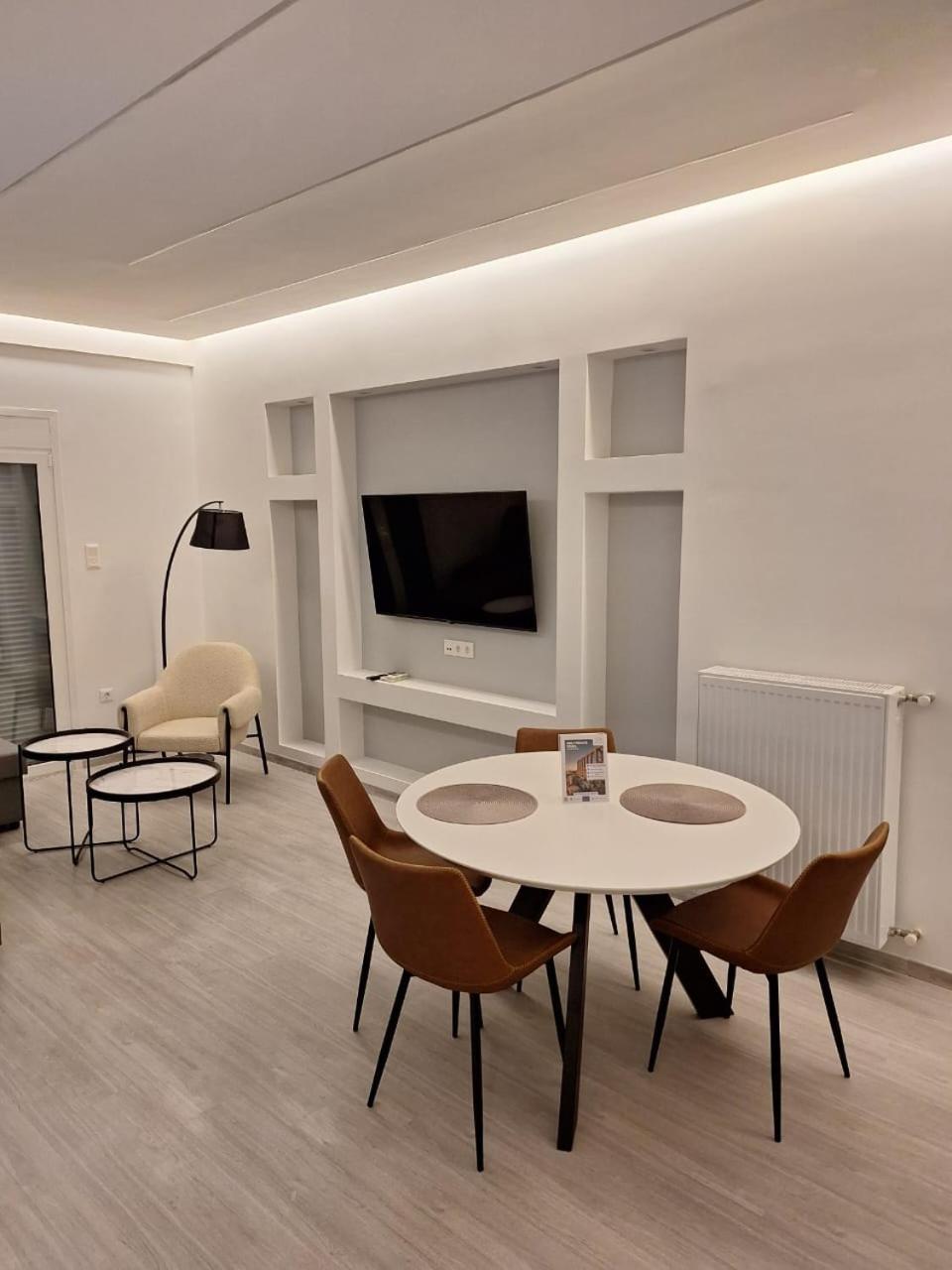Stay Now, 600M From Acropolis Athens Exterior photo